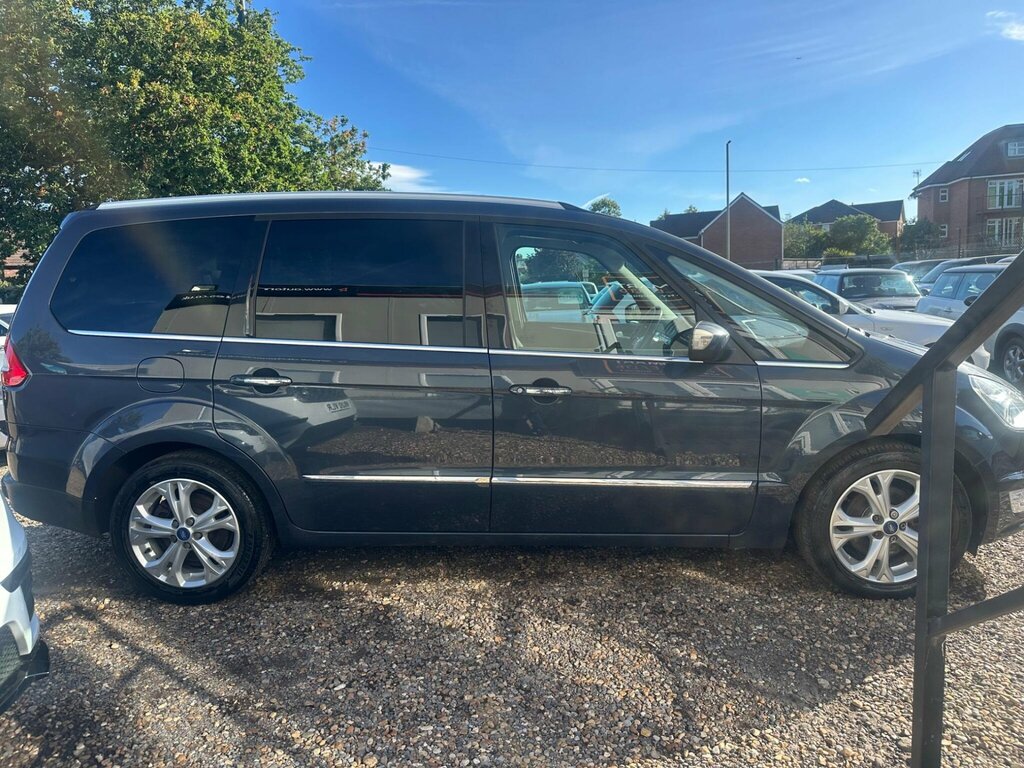 Ford Galaxy Titanium Silver #24