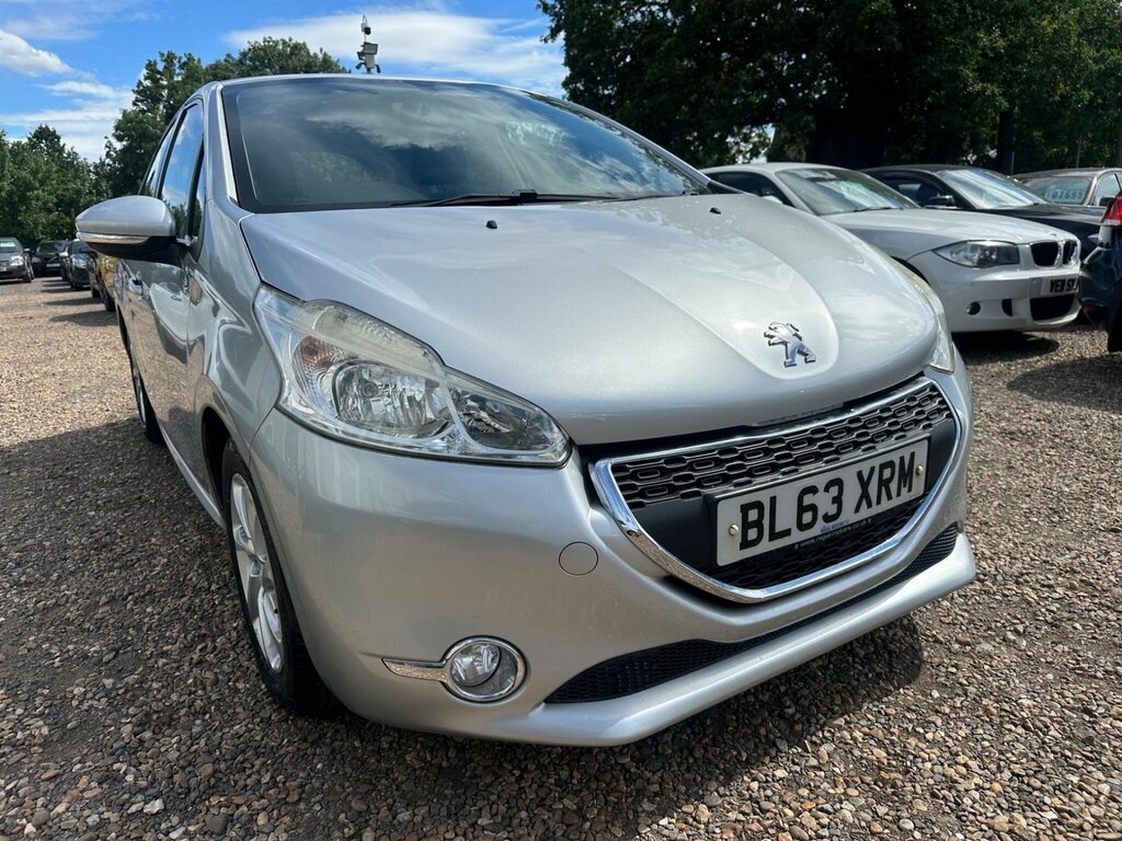 Peugeot 208 1.2 Vti Active Euro 5 Silver #2