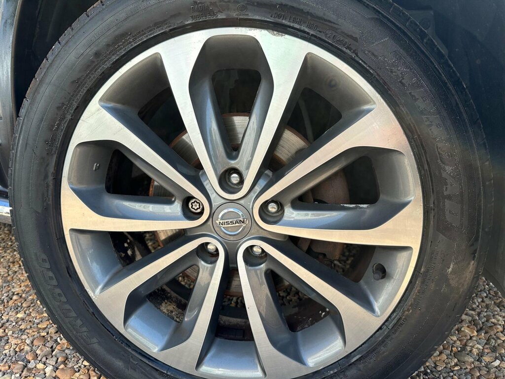 Nissan Qashqai Acenta Black #47