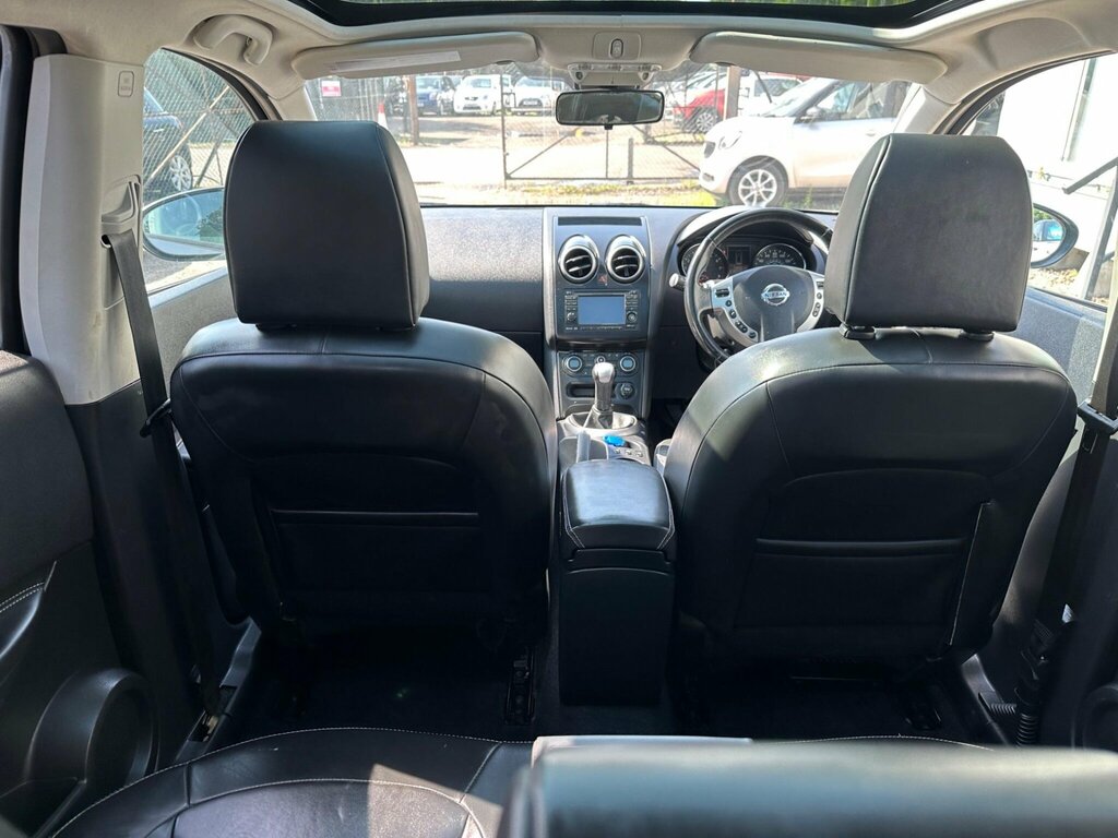 Nissan Qashqai Acenta Black #57