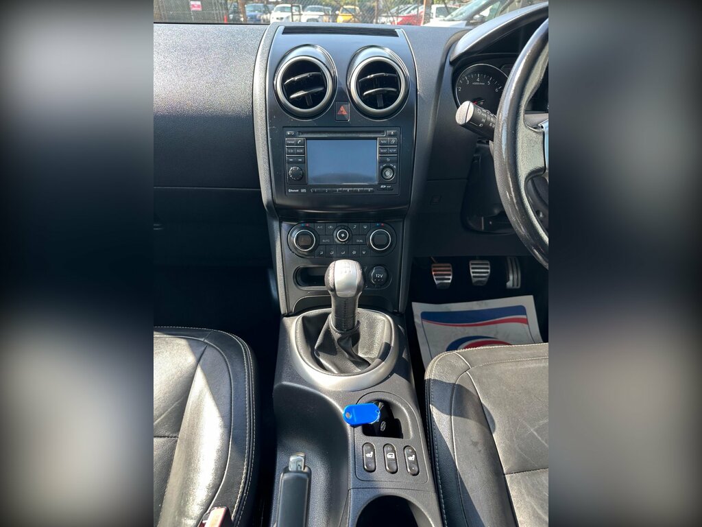 Nissan Qashqai Acenta Black #19