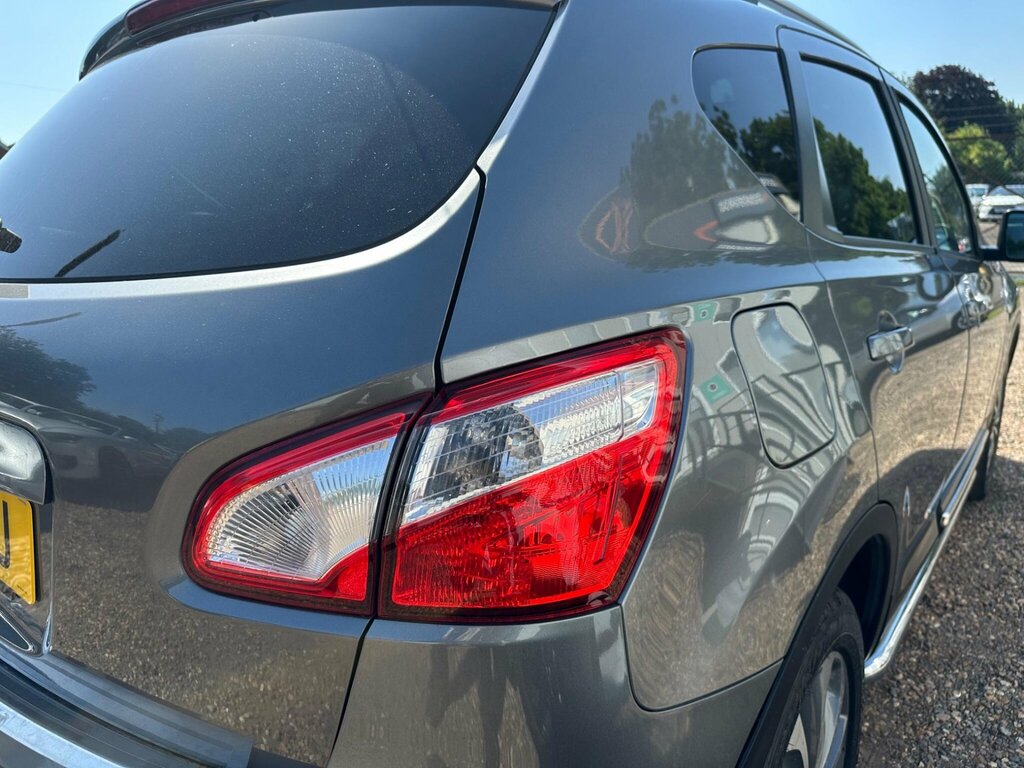 Nissan Qashqai Acenta Black #49