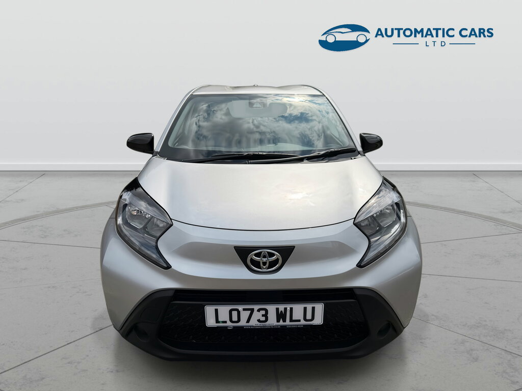 Toyota Aygo X Vvt-i Pure Silver #2