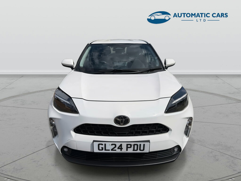 Toyota Yaris Cross Icon White #2