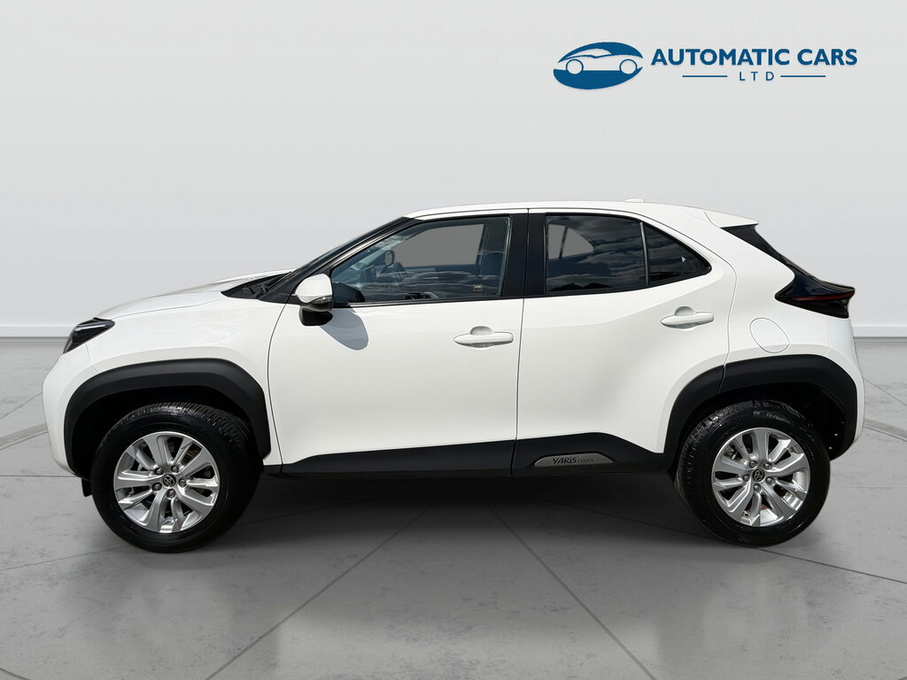 Toyota Yaris Cross Icon White #6