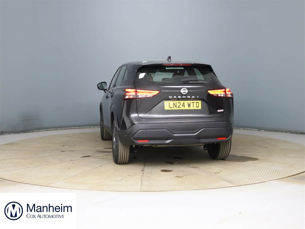 Nissan Qashqai Dig-t Acenta Premium Mhev Black #4