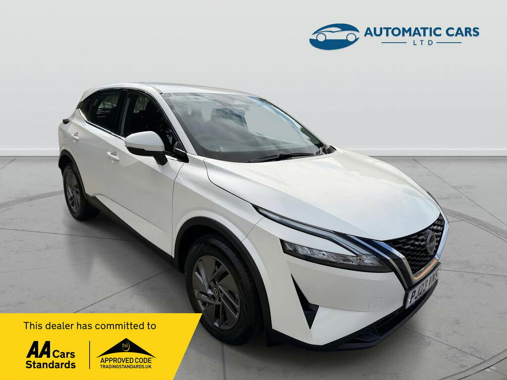 Nissan Qashqai Dig-t Acenta Premium Mhev White
