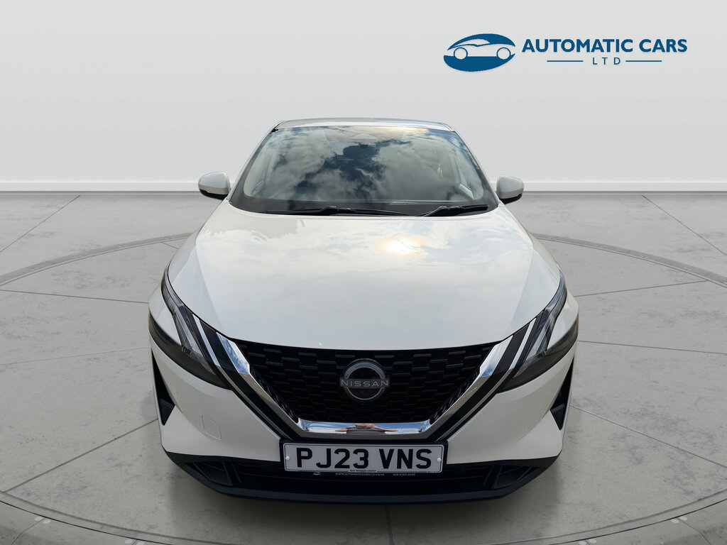 Nissan Qashqai Dig-t Acenta Premium Mhev White #2