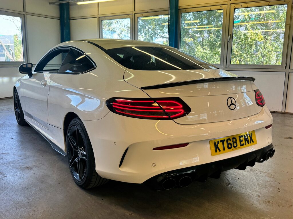 Mercedes-Benz C Class 2.0 C300d Amg Line Premium Coupe G-tr KT68ENX White #2