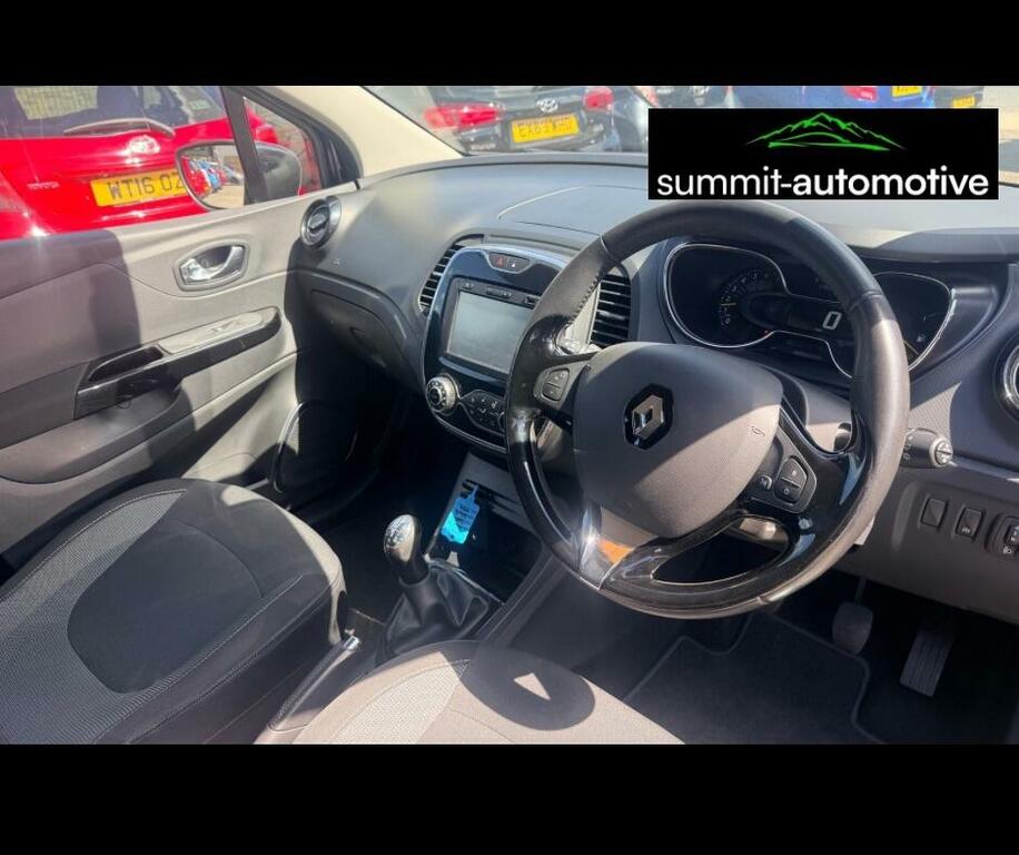 Renault Captur Dynamique Nav Black #2
