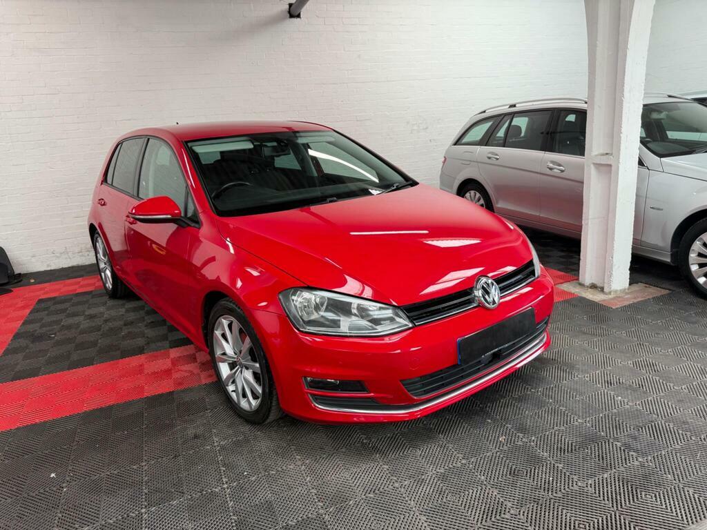 Volkswagen Golf 2.0 Tdi Bluemotion Tech Gt Euro 5 S S Red