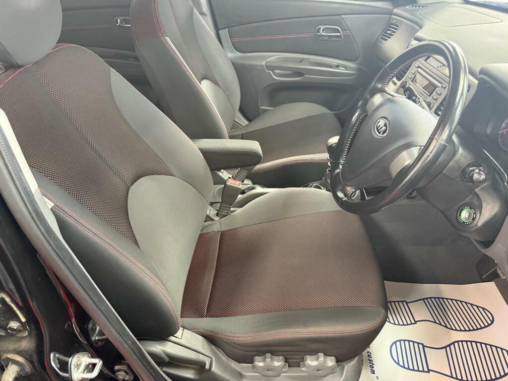Kia RIO  Silver #12