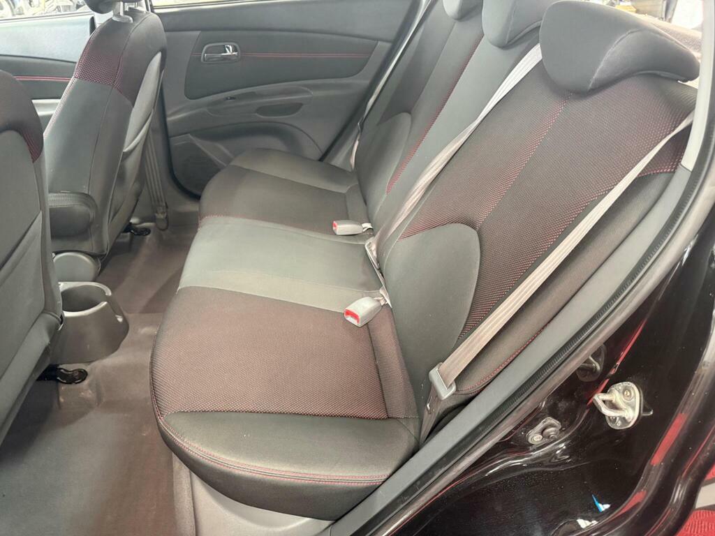 Kia RIO  Silver #13