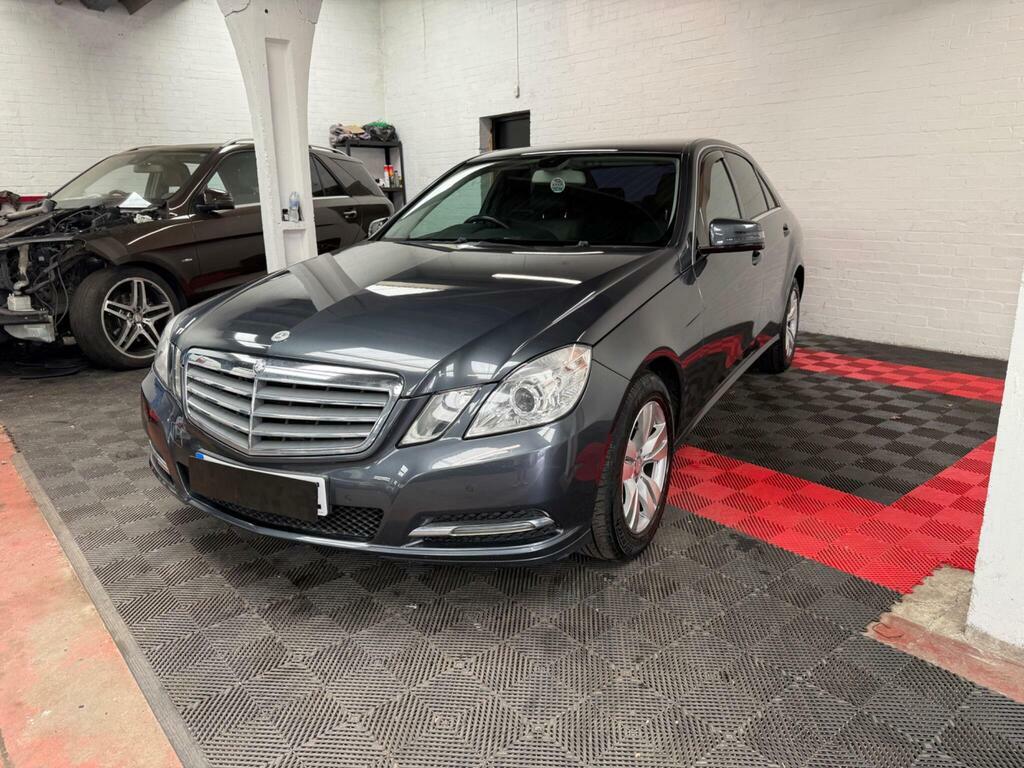 Mercedes-Benz E Class 2.1 E220 Cdi Blueefficiency Se G-tronic Euro 5 S Grey #3