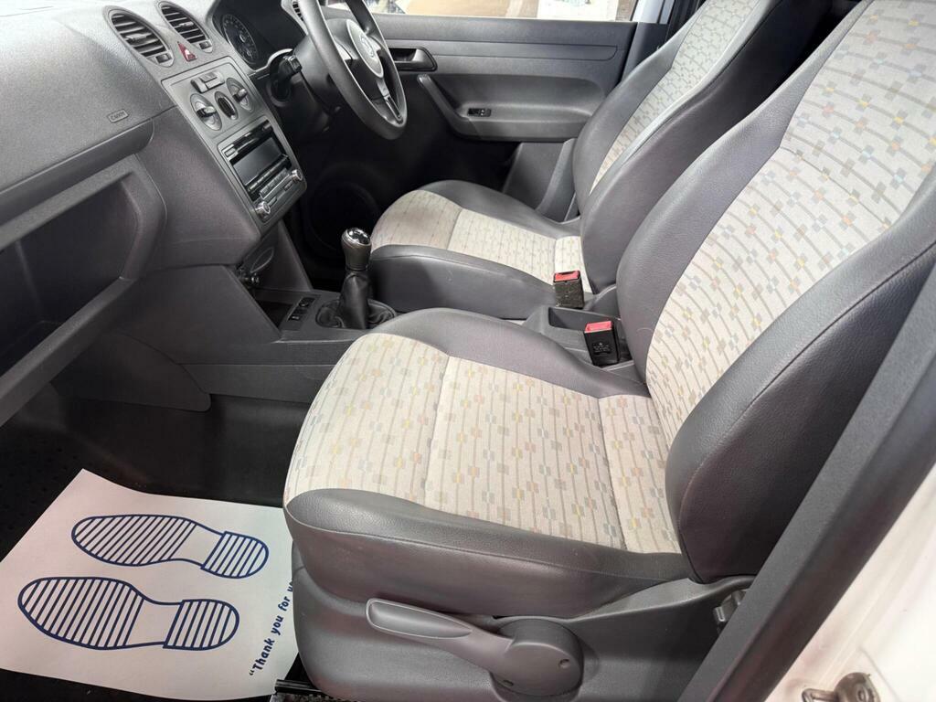 Volkswagen Caddy Panel Van White #10