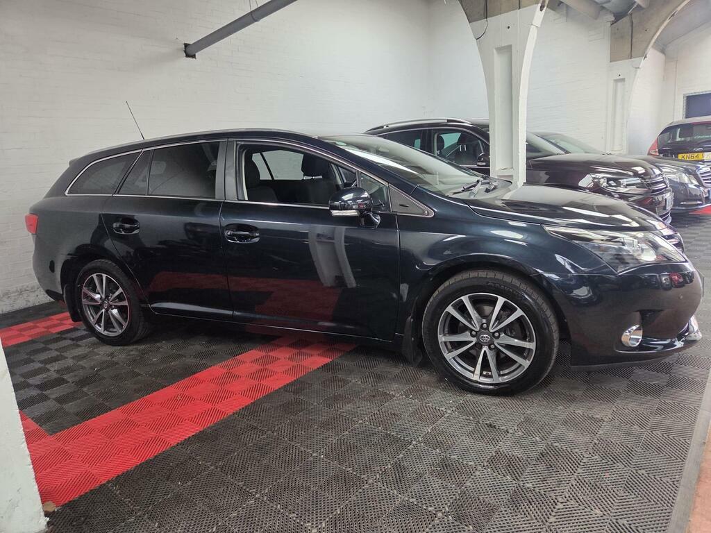 Toyota Avensis 2.0 D-4d Icon Tourer Euro 5 Grey #4