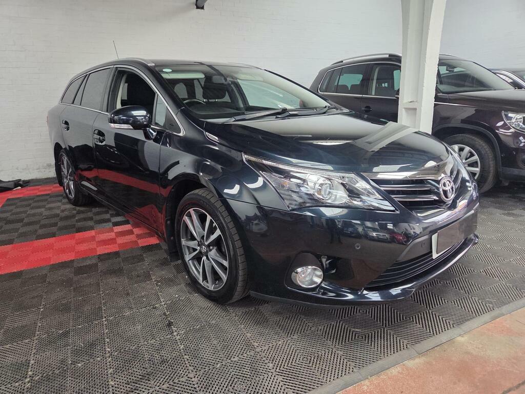 Toyota Avensis 2.0 D-4d Icon Tourer Euro 5 Grey