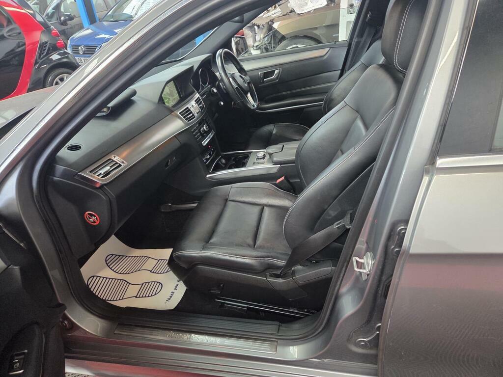 Mercedes-Benz E Class 2.1 E220 Cdi Se G-tronic Euro 5 Ss Black #10