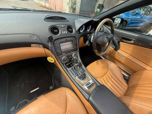 Mercedes-Benz SL Class 3.5 Sl350 Sport Edition Black #16