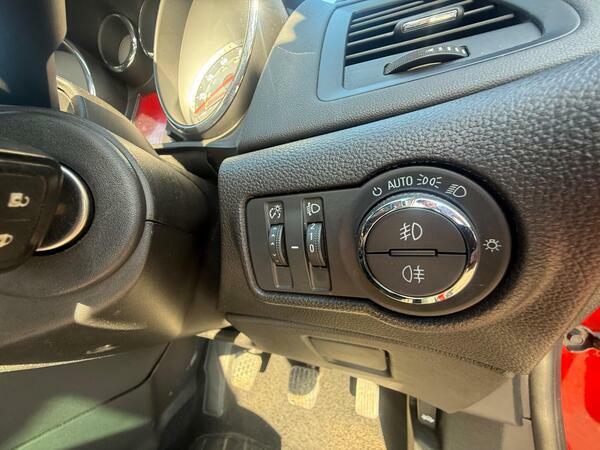 Vauxhall Astra GTC 1.4I Turbo Limited Edition Euro 6 Ss #17
