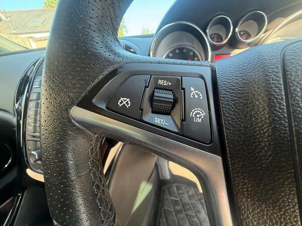 Vauxhall Astra GTC 1.4I Turbo Limited Edition Euro 6 Ss #15