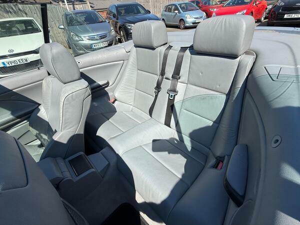 BMW 3 Series Hatchback Green #19