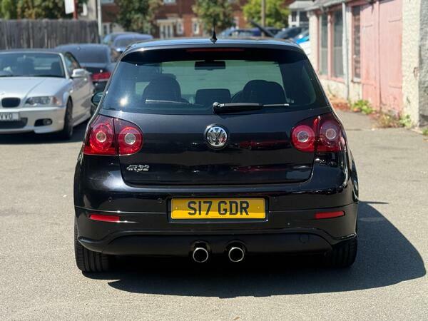 Volkswagen Golf 3.2 V6 R32 Dsg 4Motion #6