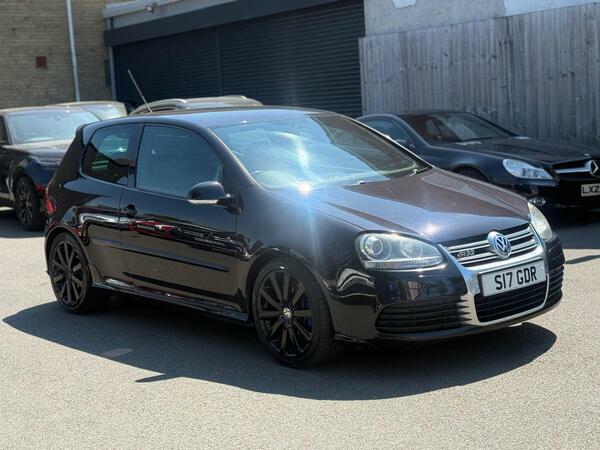 Volkswagen Golf 3.2 V6 R32 Dsg 4Motion #3