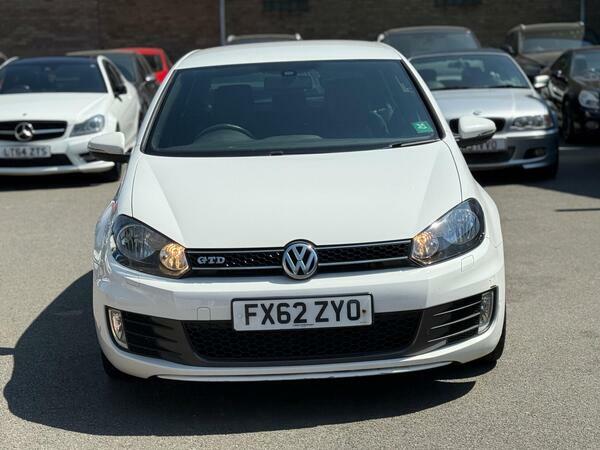 Volkswagen Golf 2.0 Tdi Gtd Leather Dsg Euro 5 #2