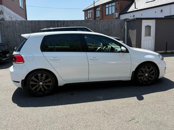 Volkswagen Golf 2.0 Tdi Gtd Leather Dsg Euro 5 #4
