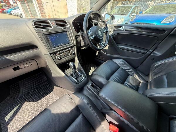 Volkswagen Golf Hatchback White #16