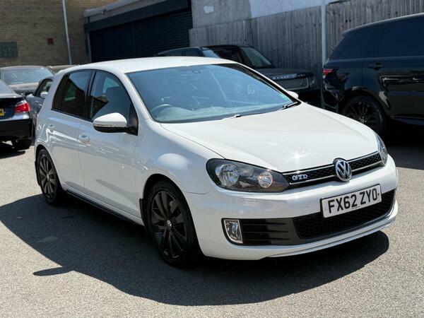 Volkswagen Golf 2.0 Tdi Gtd Leather Dsg Euro 5 #3