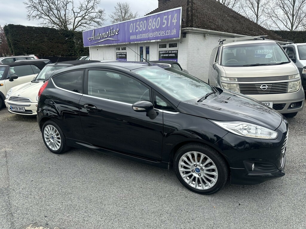 Ford Fiesta Hatchback 1.0 T Ecoboost Titanium 2012 Black