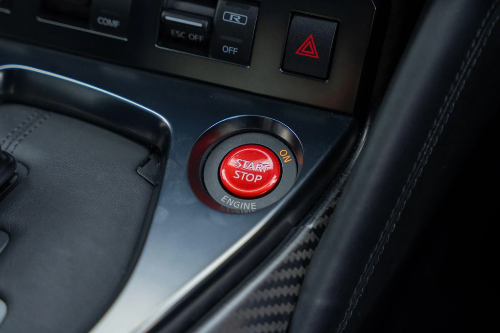 Nissan GT-R 3.8 Recaro Black #38