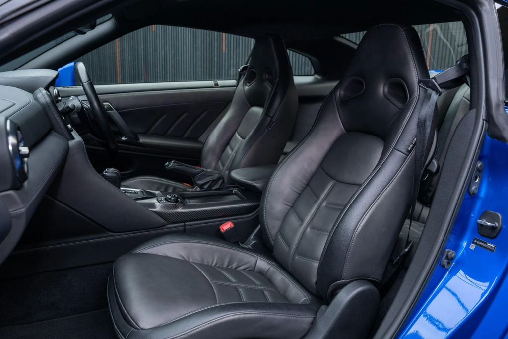 Nissan GT-R 3.8 Recaro Black #44