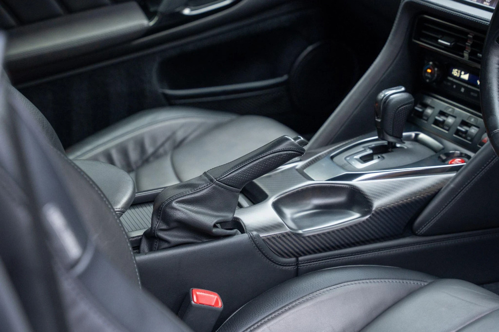 Nissan GT-R 3.8 Recaro Black #43