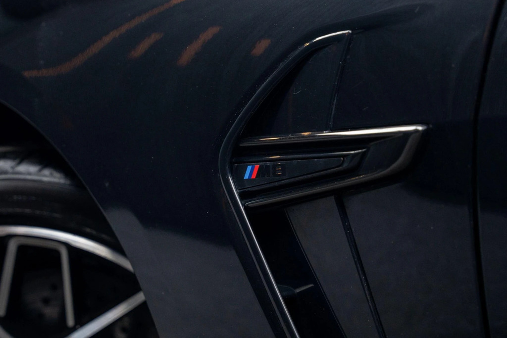 BMW M8 M8 Competition Step Black #42