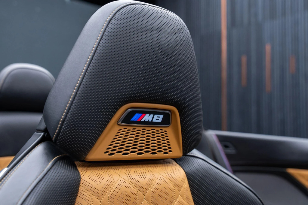 BMW M8 M8 Competition Step Black #17