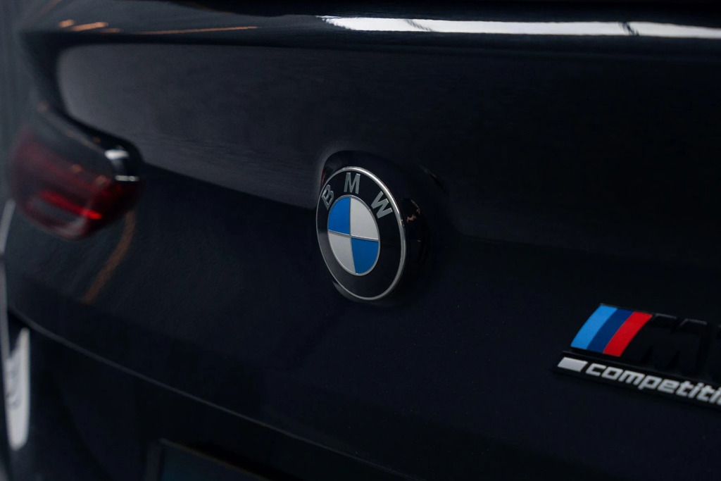 BMW M8 M8 Competition Step Black #36