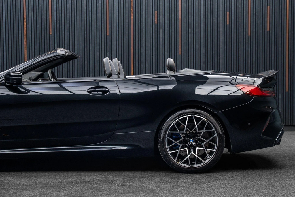 BMW M8 M8 Competition Step Black #18