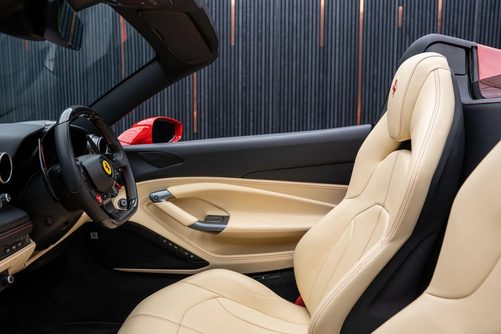 Ferrari F8 Spider V8 F1 Dct Euro 6 Black #52
