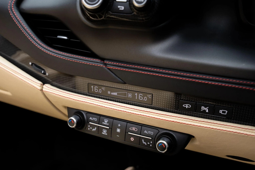Ferrari F8 Spider V8 F1 Dct Euro 6 Black #26