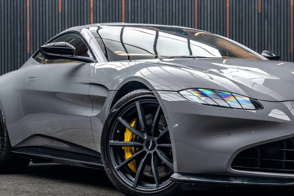 Aston Martin Vantage 4.0 V8 Roadster Euro 6 510 Ps Silver #7