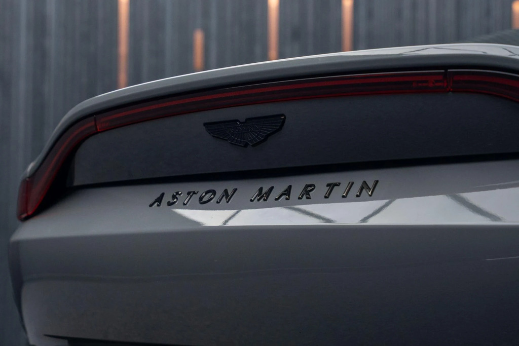 Aston Martin Vantage 4.0 V8 Roadster Euro 6 510 Ps Silver #24