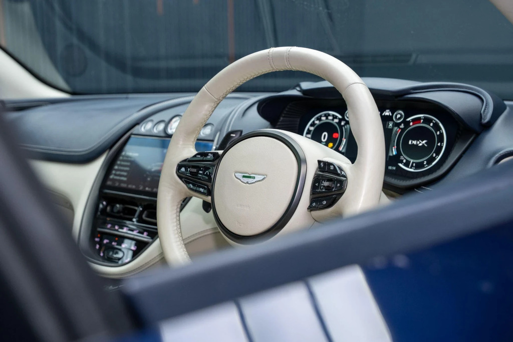Aston Martin DBX 4.0 V8 Suv 4Wd Euro 6 Ss 550 P Blue #35