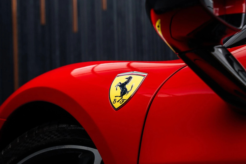 Ferrari 296 GTB 3.0T V6 7.45Kwh F1 Dct Euro 6 Ss Red #6