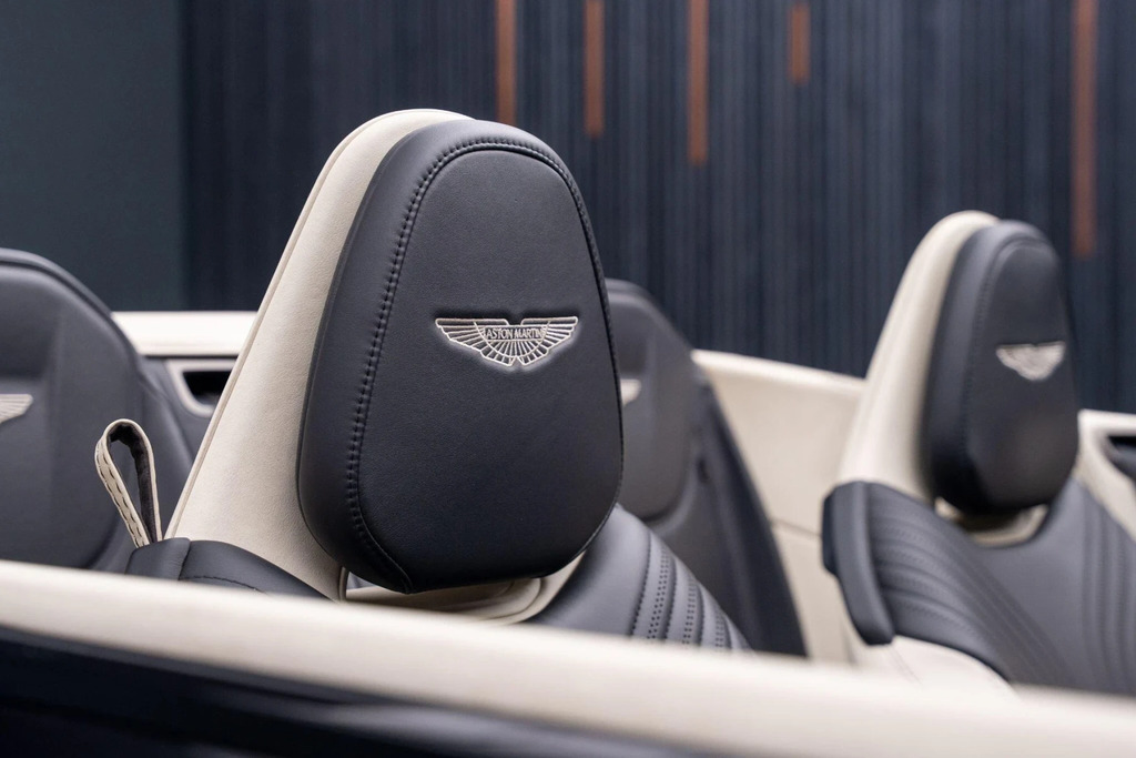 Aston Martin DB11 4.0 V8 Volante Euro 6 Ss 510 P Silver #24