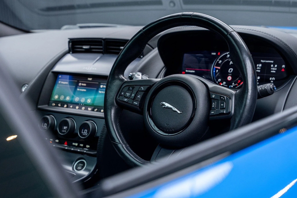 Jaguar F-Type R-dynamic Blue #34