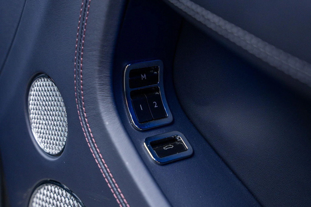 Bentley Continental Gt Gt Azure Mulliner Tour City Pan Roof Blue #20