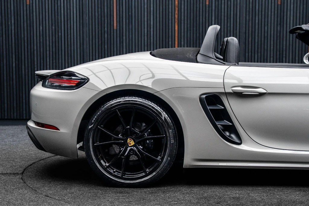 Porsche 718 Boxster 2.0T Convertible Pdk Euro 6 Ss 300 Grey #21